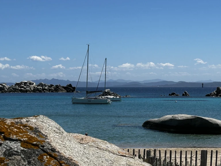 Sailboat hire in San Ciprianu - Dufour Dufour 350 Grand Large