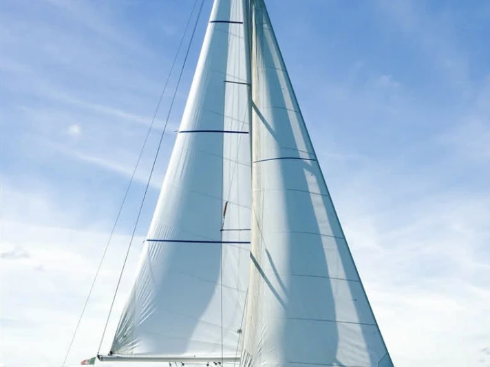 Hire a Bénéteau Cyclades 43.3 Vieste