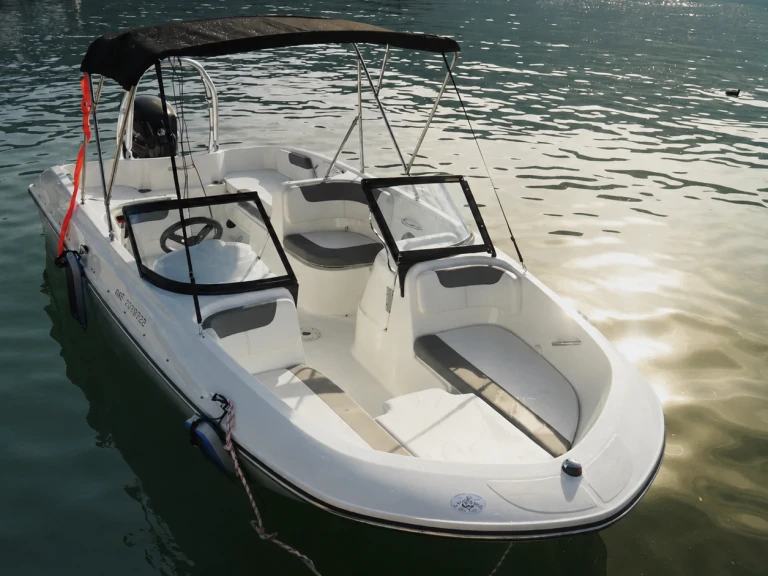 Yacht hire Aix-les-Bains cheap ELEMENT 180 XL