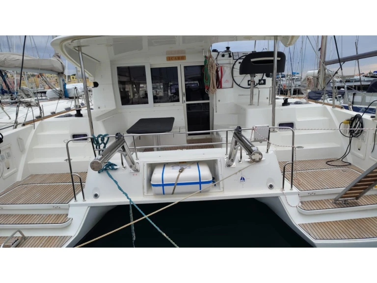 Yacht charter Procida - Lagoon Lagoon 40 on SamBoat