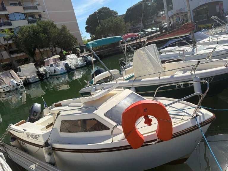 Yacht charter France - Jeanneau Beniguet on SamBoat