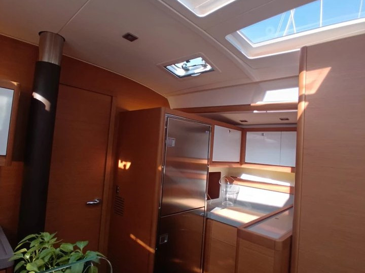 Yacht charter Cagliari - Dufour Dufour 530 on SamBoat