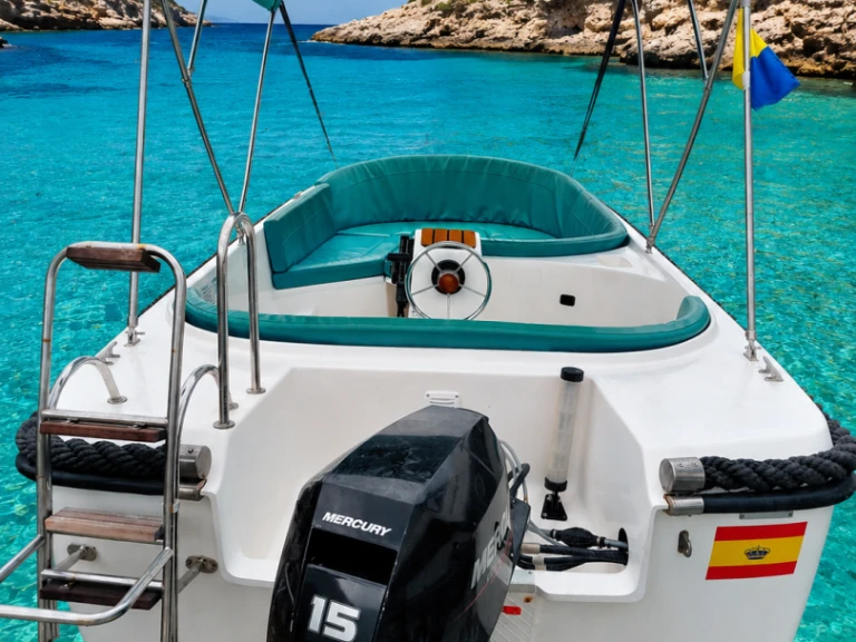 Yacht hire Spain cheap Marion 500