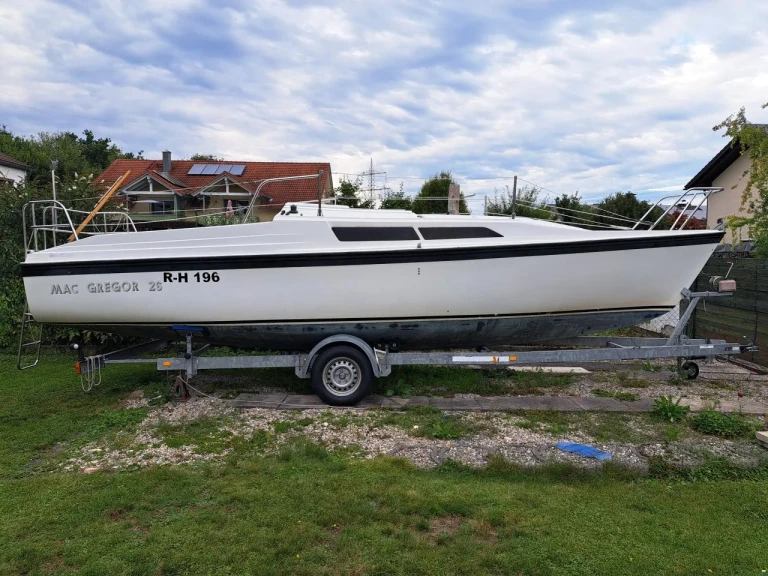 Macgregor 26S charter bareboat or skippered in  Winksele