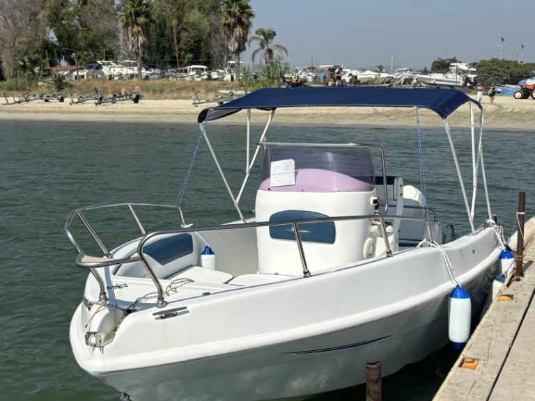 Yacht charter Siracusa - Quicksilver Activ 555 Bowrider on SamBoat