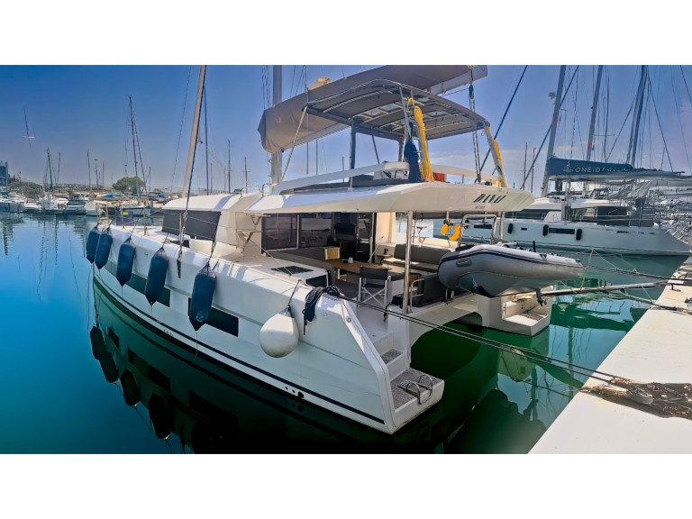 Yacht charter Alimos - Dufour Dufour 48 on SamBoat