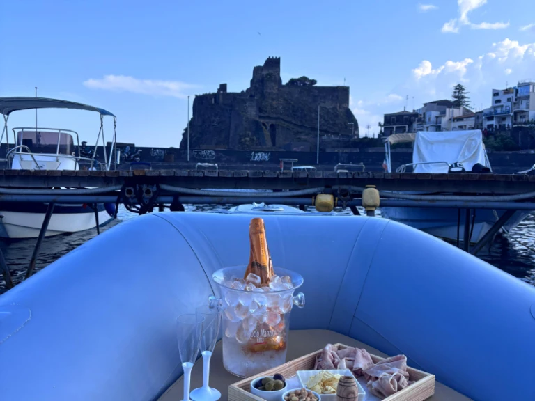 Yacht charter Giardini-Naxos - Master MASTER 580 on SamBoat