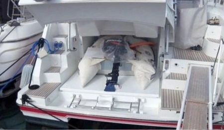 Bénéteau Monte Carlo 42 charter bareboat or skippered in  Valencia