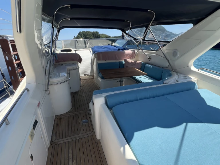 Yacht hire Nydri cheap Camargue 55