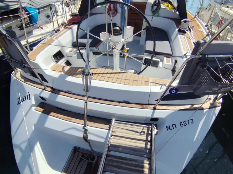 Hire a Grand Soleil Grand Soleil 37 Race Athens