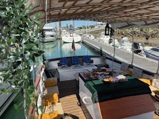 Motorboat hire in La Rochelle - Ultramar Winner 800