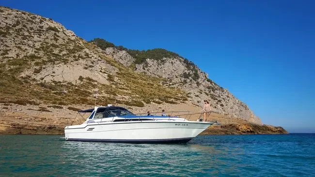 Motorboat hire in Port de Pollença - Sea Ray 460