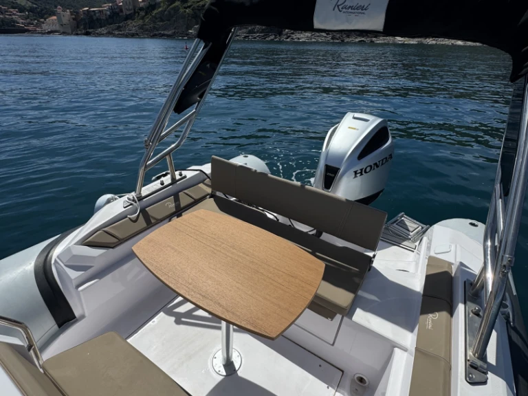 Yacht charter Argelès-sur-Mer - Ranieri Cayman 26 Sport Touring on SamBoat