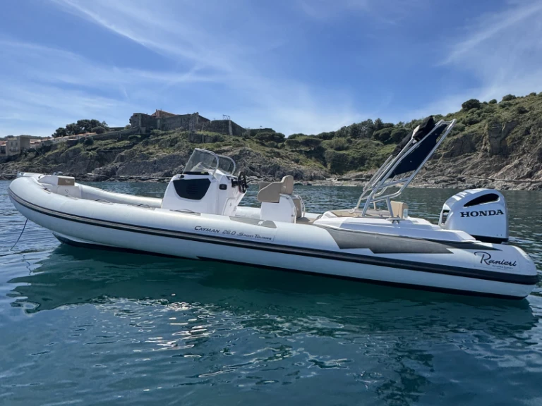 RIB hire in Argelès-sur-Mer - Ranieri Cayman 26 Sport Touring