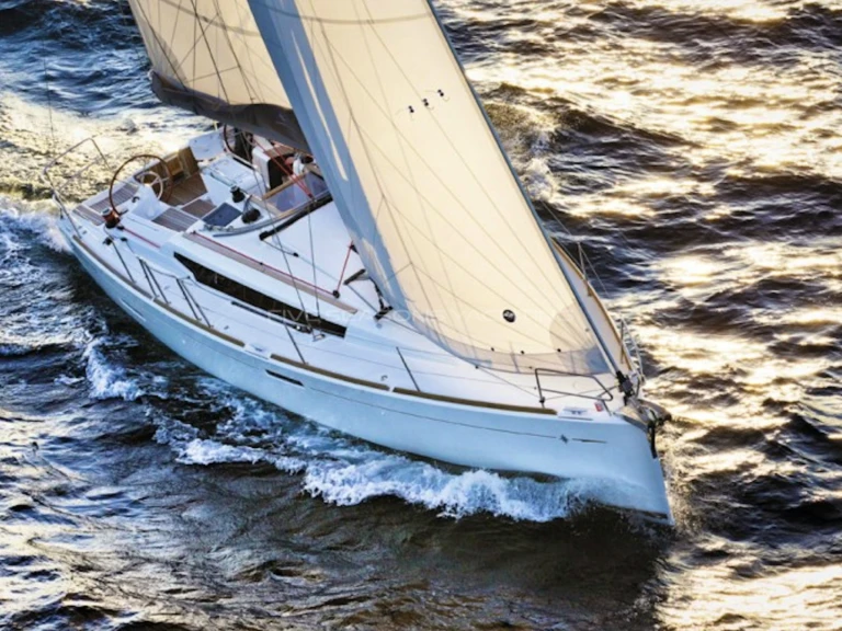 Jeanneau Sun Odyssey 389 charter bareboat or skippered in  Palma de Mallorca