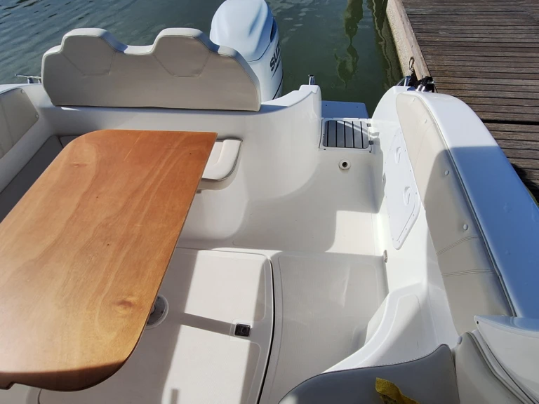 Yacht hire Piombino cheap Italmar Cabin 23
