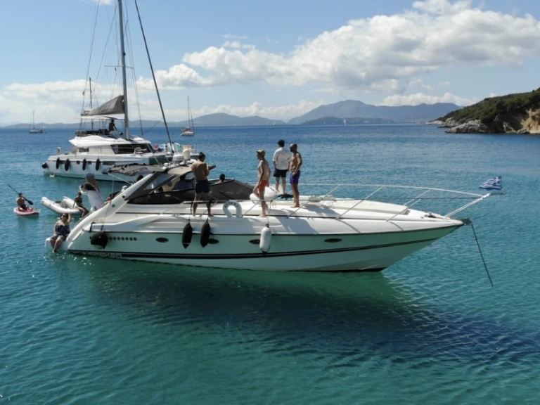 Yacht hire Nydri cheap Portofino 400
