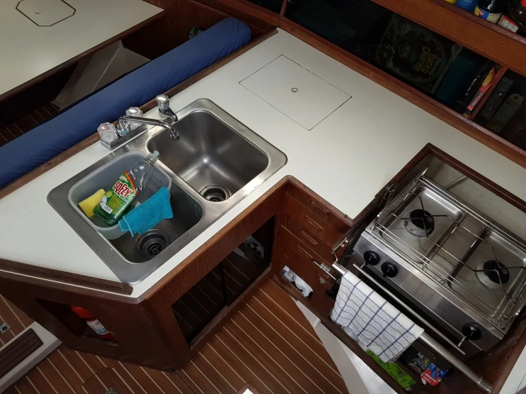 Sailboat to hire Port la Forêt at the best price