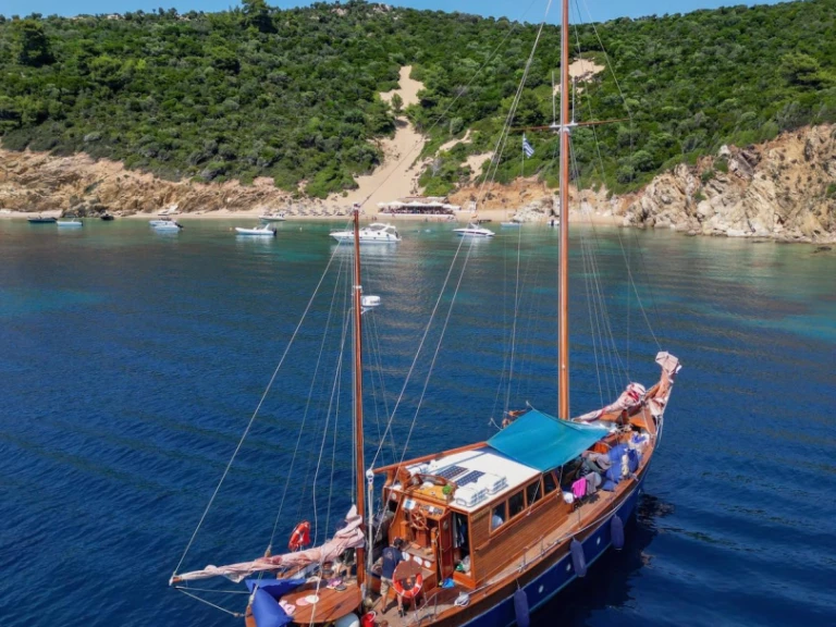 Hire a Custom made by Psarros shipping Liberty Skiathos