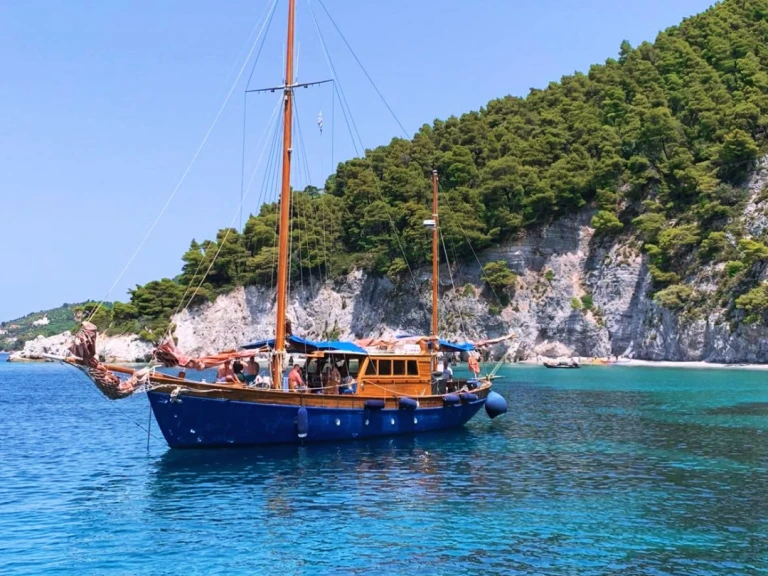 Yacht hire Skiathos cheap Liberty