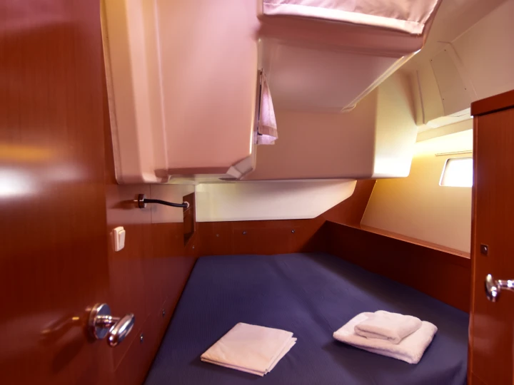 Yacht charter Lefkáda - Bénéteau Oceanis 45 on SamBoat