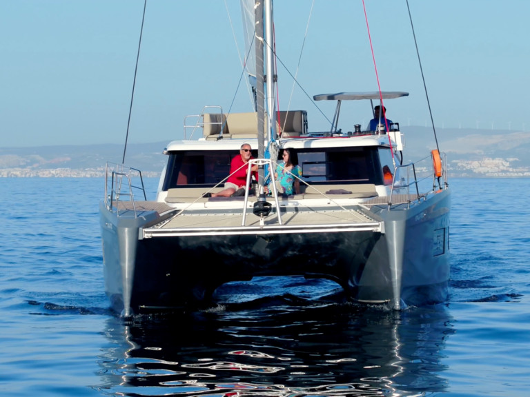 Hire Catamaran Aventura with a boat licence
