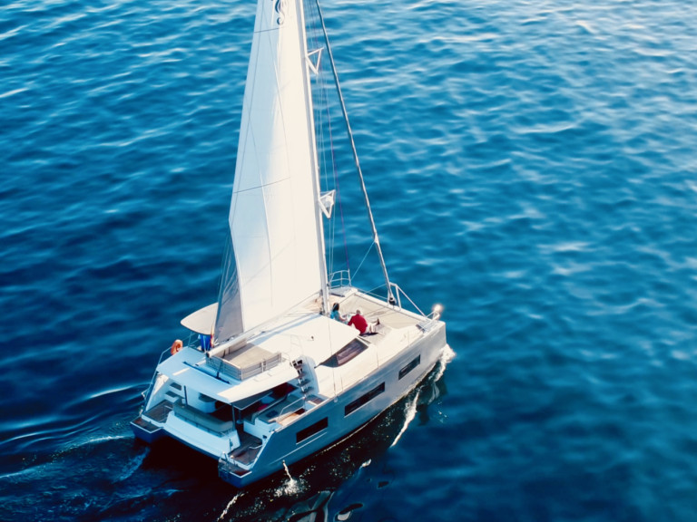 Yacht hire Mahón cheap Aventura 37