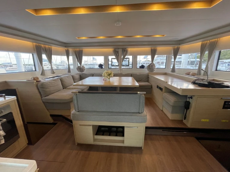 Hire a Lagoon Lagoon 51 Road Town