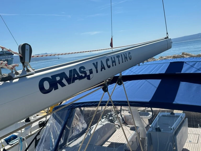 Yacht hire Split cheap Oceanis 46.1