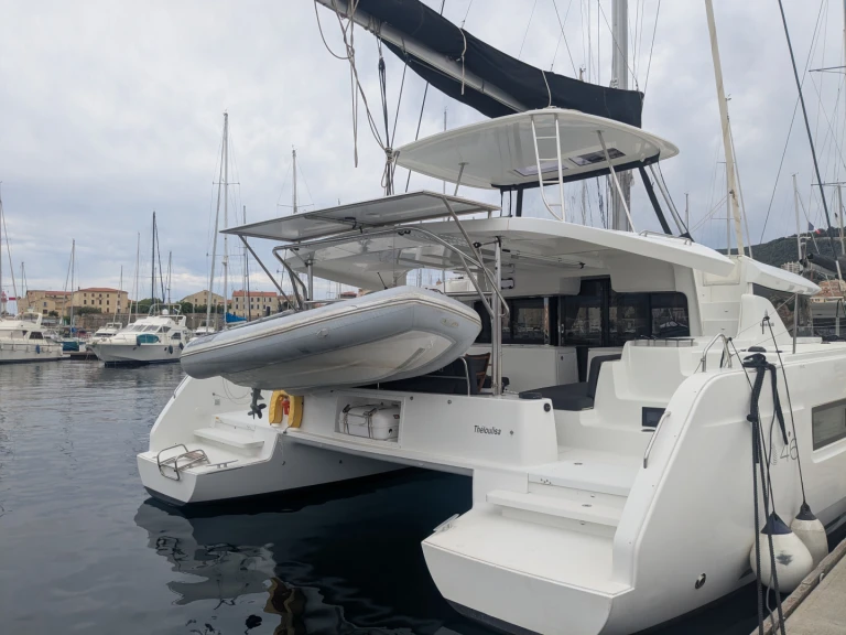 Catamaran hire in Ajaccio - Lagoon Lagoon 46