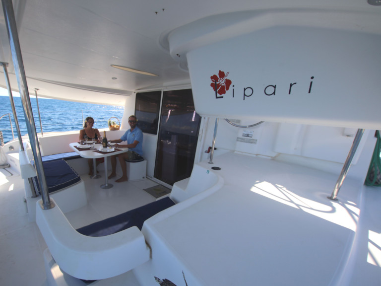 Yacht hire Madirokely cheap Lipari 41