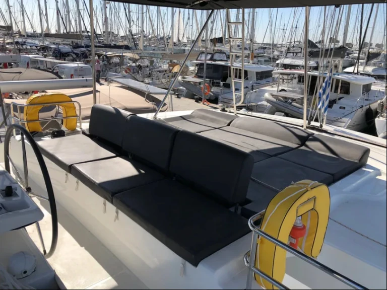 Hire a Lagoon Lagoon 50 Alimos
