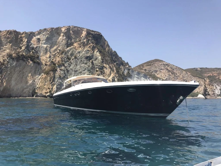 Yacht charter Salerno - Itama Itama 56 on SamBoat