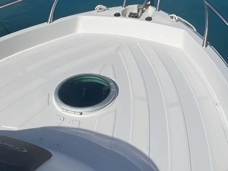 Yacht charter Salerno - GIUPEX MARINE 23 WA on SamBoat