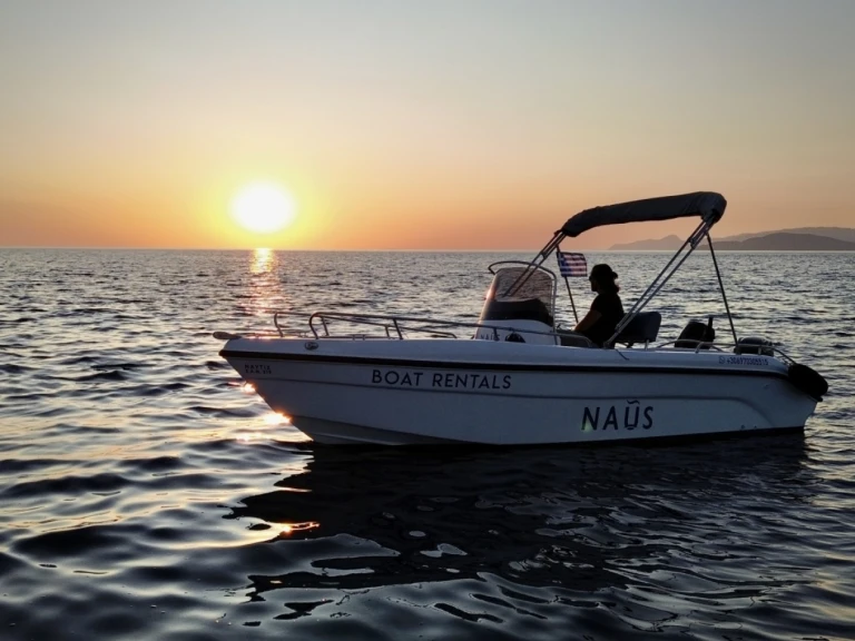 Yacht hire Agios Nikolaos cheap Bluwater 170