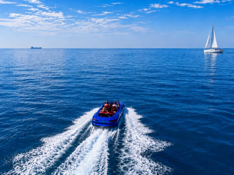 Hire Motorboat trisac marine with a boat licence