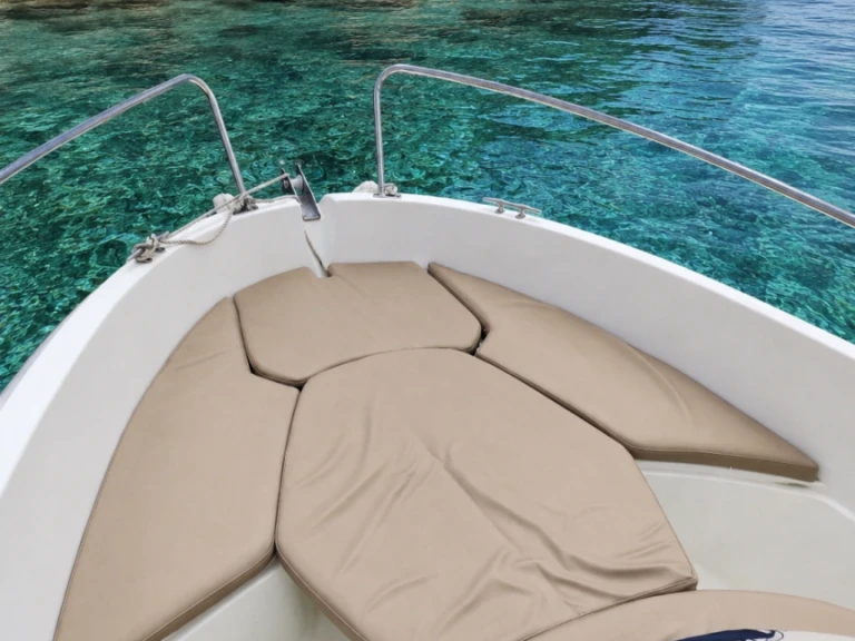 Motorboat hire in Sainte-Maxime - Jeanneau cap-camarat 505 Style