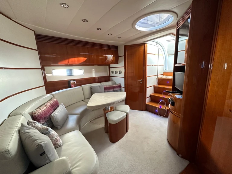 Motorboat hire in Porto Rotondo - Pershing Pershing 50