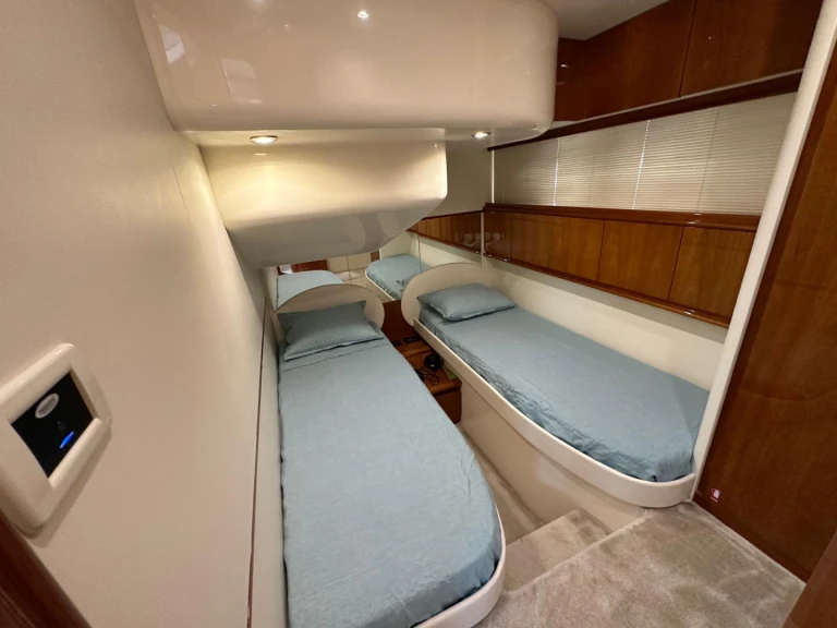 Hire Motorboat with or without skipper Pershing Porto Rotondo