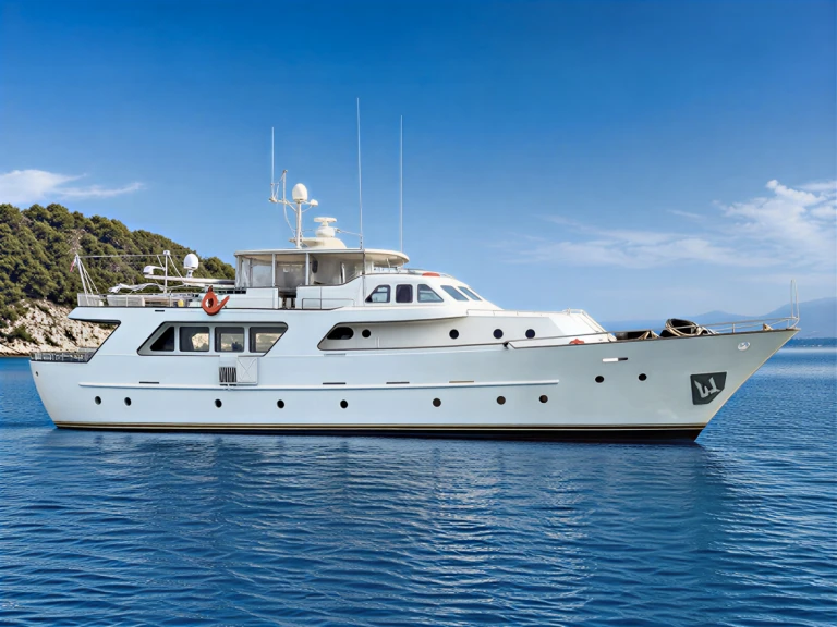 Yacht charter Salaminas - Codecasa GENTLEMAN'S YACHT on SamBoat