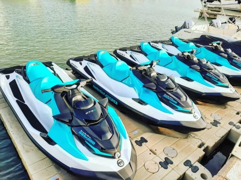 Hire a Sea-Doo GTX 130 Les Issambres