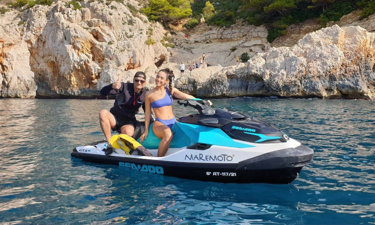 Jet ski hire in Les Issambres - Sea-Doo GTX 130