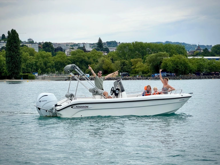 Poseidon BLU WATER 185 charter bareboat or skippered in  Meillerie