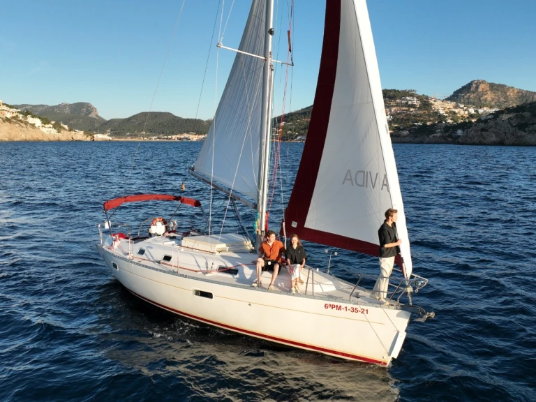 Hire a Bénéteau Oceanis 361 Clipper Port d'Andratx