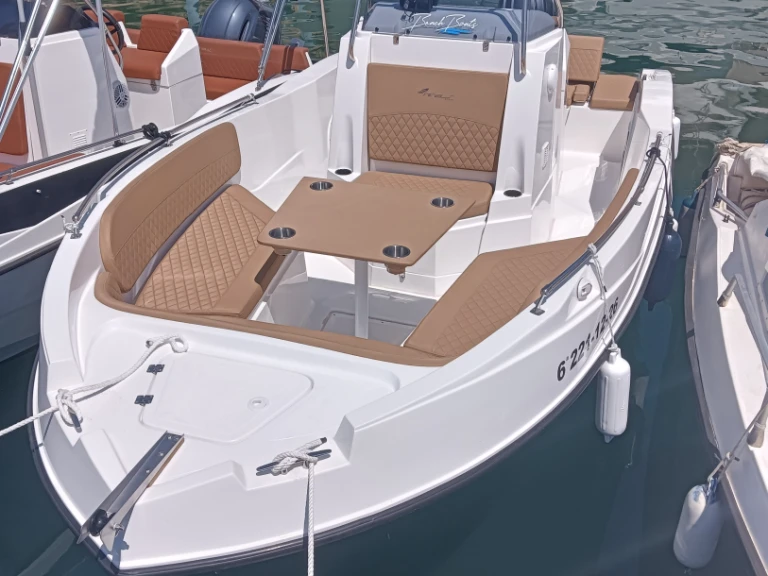 Motorboat to hire Altea at the best price