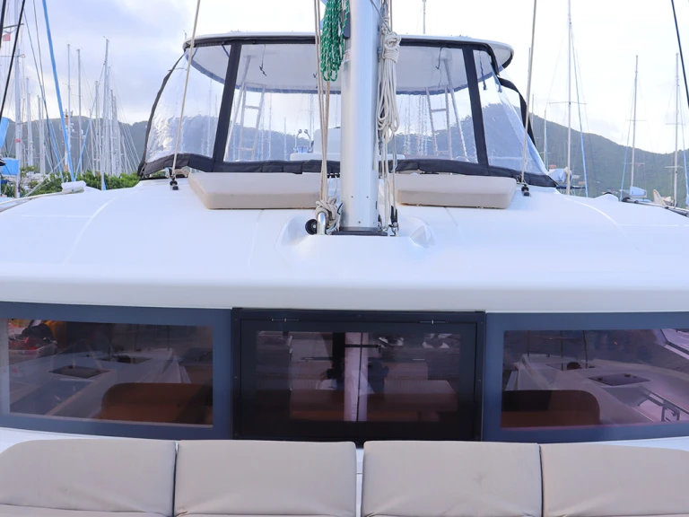 Hire a Lagoon Lagoon 51 Road Town