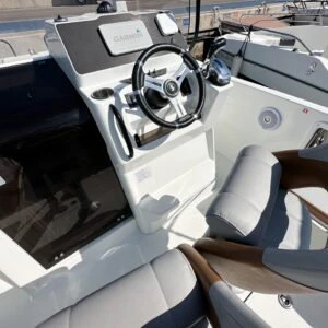 Yacht charter Palaiá Fókaia - Bénéteau Beneteau MY Flyer 8 on SamBoat