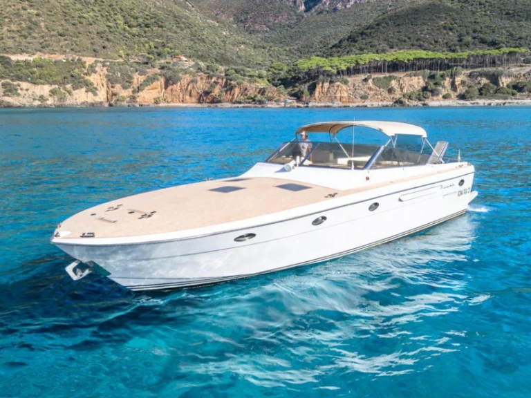 Itama Itama 45 charter bareboat or skippered in  Buggerru