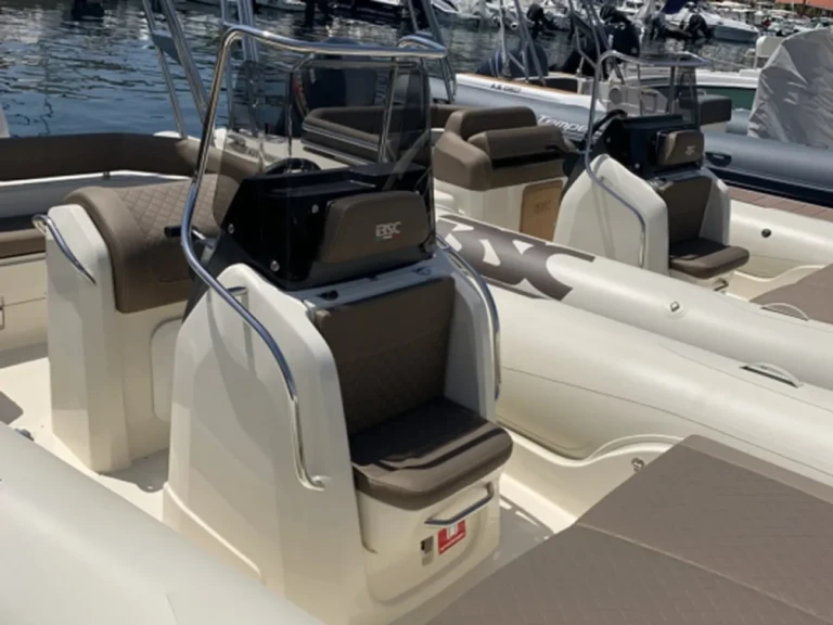 Hire RIB Bsc with a boat licence