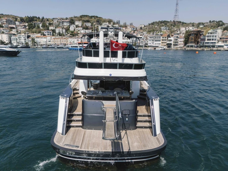 Luxury Yacht hire in Arnavutköy - Custom Made 2020